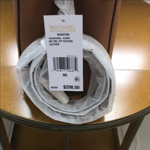 Michael Kors Houston Double Zip Leather Satchel - Picture 7 of 7